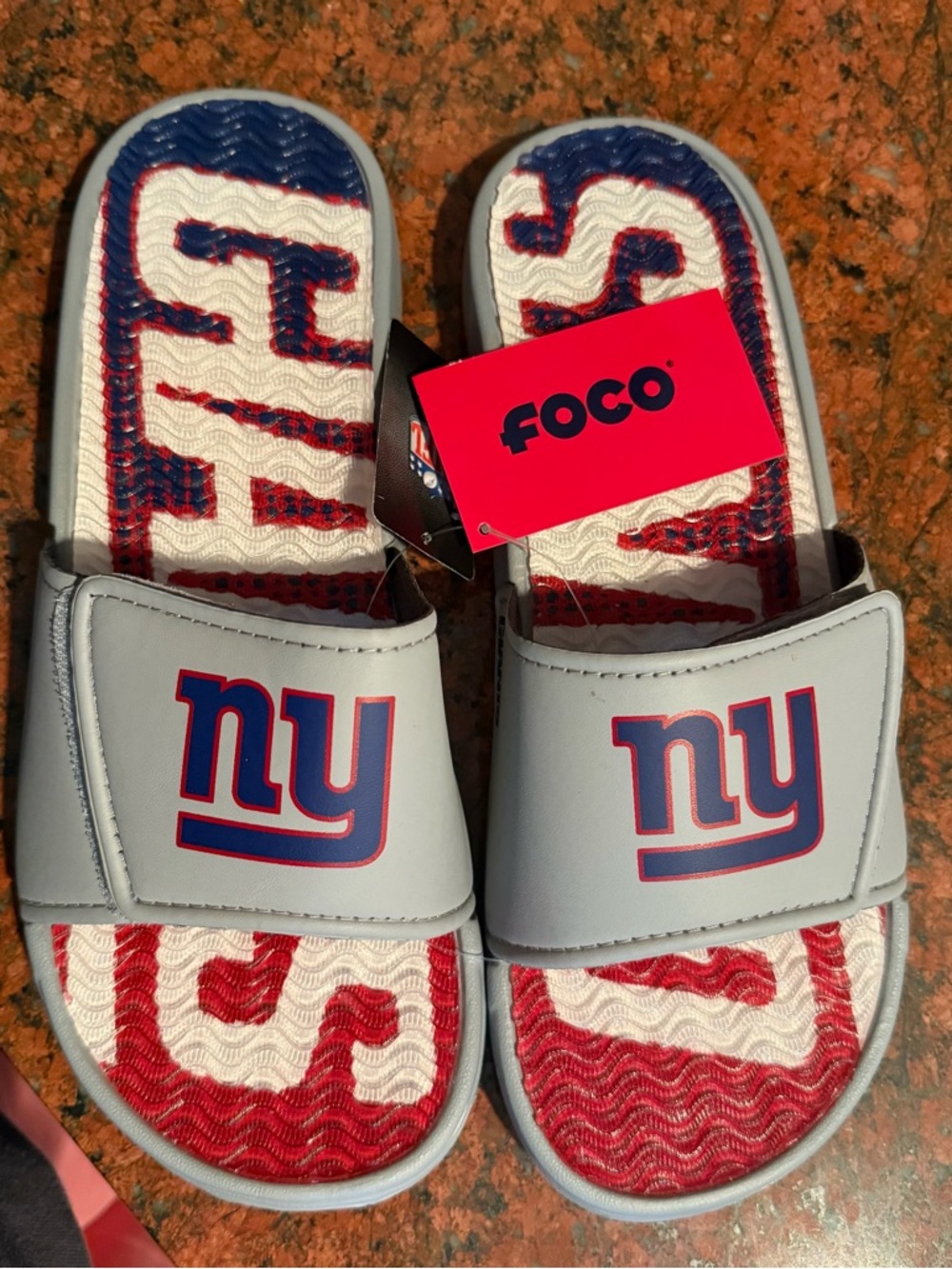 NFL NY Giants men’s size medium 9-10 slides gray slip-on sandals FOCO $40
